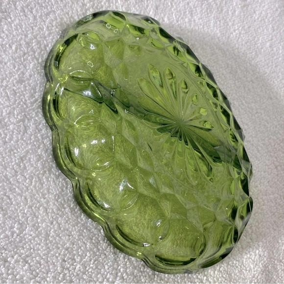 Vintage Indiana Avocado  Green Thumb Print Scalloped Edge Divided Relish Dish - Picture 11 of 14